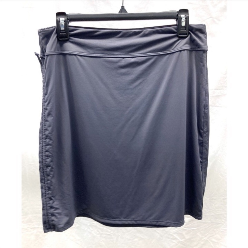 Athleta size medium Charcoal celine cinch grey skirt